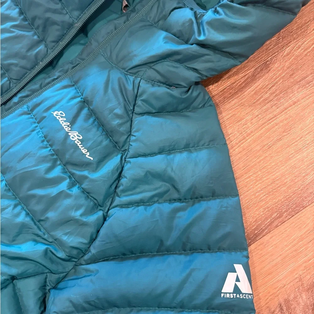 EDDIE BAUER FIRST ASCENT DOWNLIGHT 2.0 HOODED JACKET - WOMEN'S - Picture 2 of 3